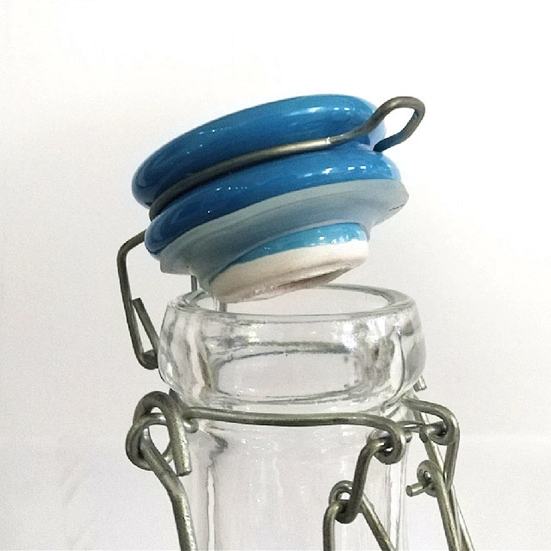 500ml 750ml 1000ml 2000ml Wholesales Factory cold brew bottle swing top bottle with Ceramic snap lid for juice beverage