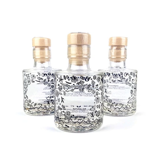 food grade wholesale glass bottle for alcohol vodka and whiskey with luxury screw twist off cap lid