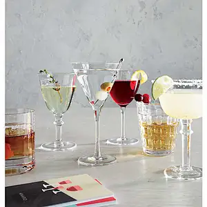 Manufacturers Wholesale 7oz Wide Mouth Wine Glass Goblet Banquet Wedding Champagne Glass Tower Goblet cocktail cup