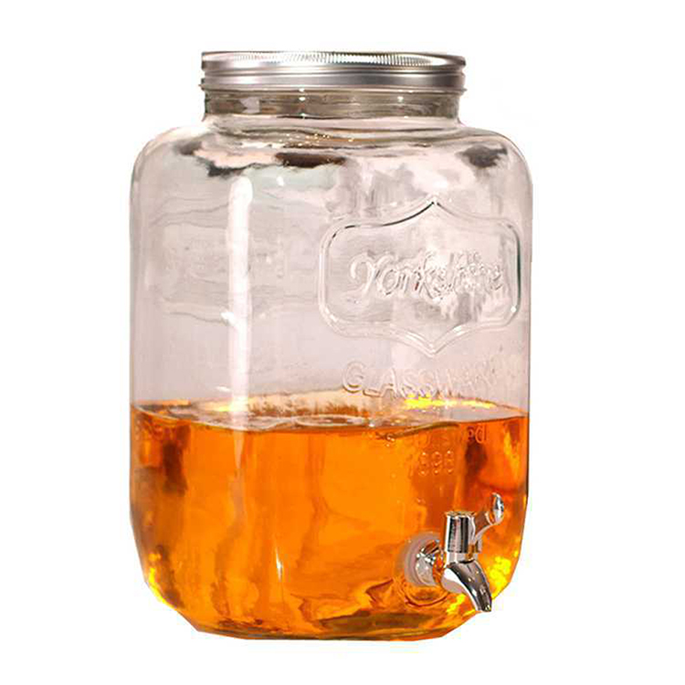 glass storage with lids