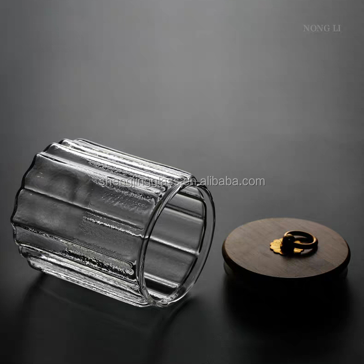 pyrex glass jar
