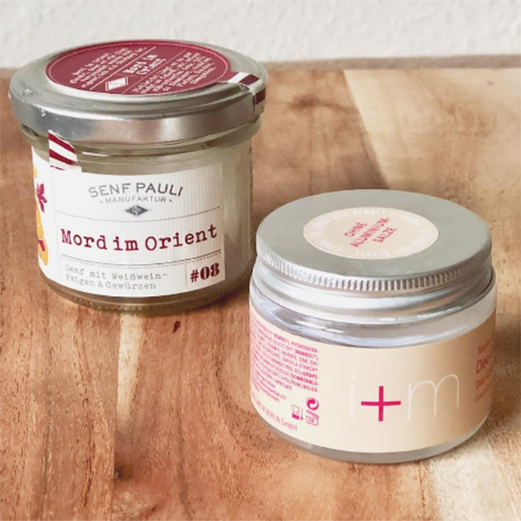 glass jars with metal lid