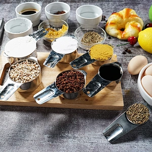 New design hot selling stainless steel Measuring Cups and Spoons Set of 7pcs for Kitchen Gadgets