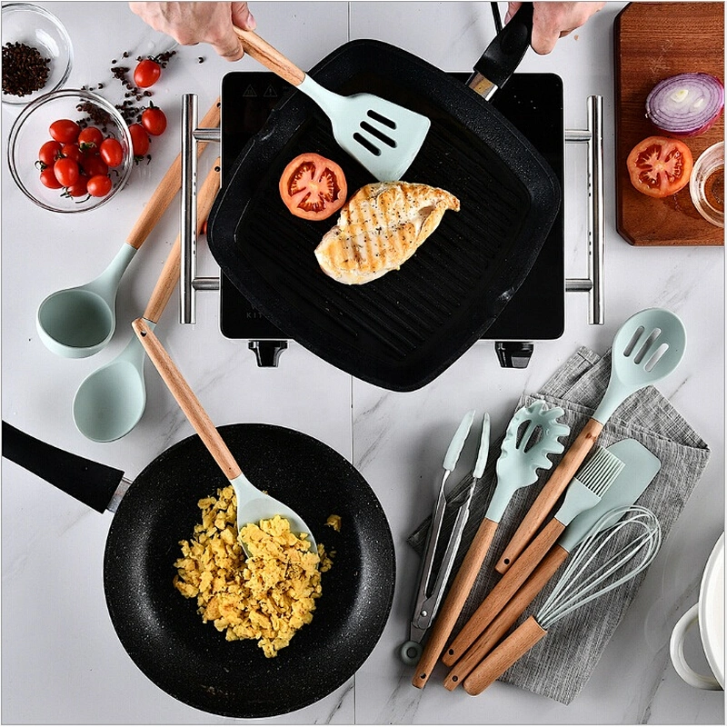 kitchen accessories set stainless steel COOK utensil cookware set with bone handle BBQ utensils set
