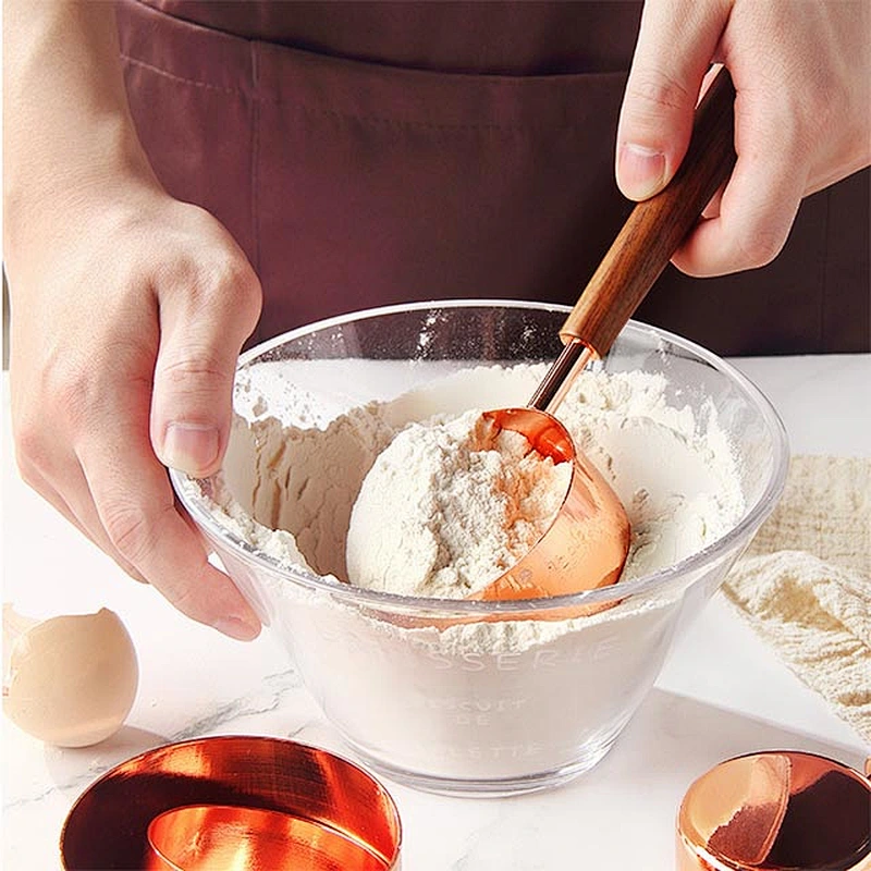 Hot selling food grade copper plating wood handle measuring cup