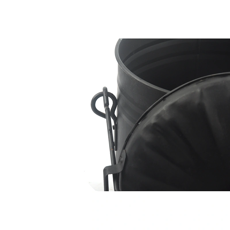Metal Fireplace Ash Bucket with Lid and Handle