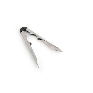 Good Non-slip Grips Slim Nut and Seafood Cracker Durable Walnut Opener