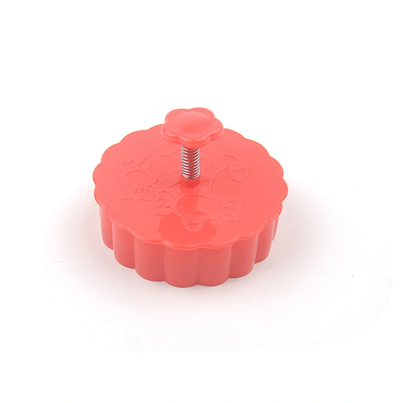New design plastic animal shape mould cookie cutter mold for kids