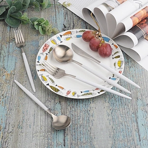 popular  food grade  stainless steel  tableware  cutlery set  with white coating handle