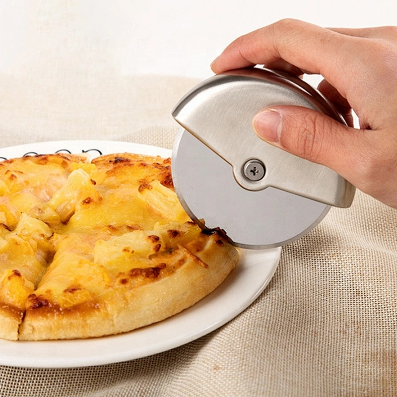 New design stainless steel round pizza cutter wheel pizza cutter knife pizza tools