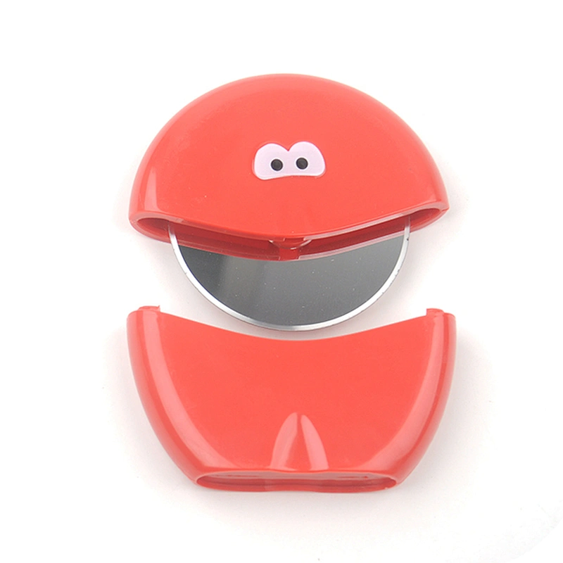 High quality plastic blade easily cuts plastic pizza cutter