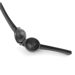 Food grade New item aluminum lemon squeezer with handle