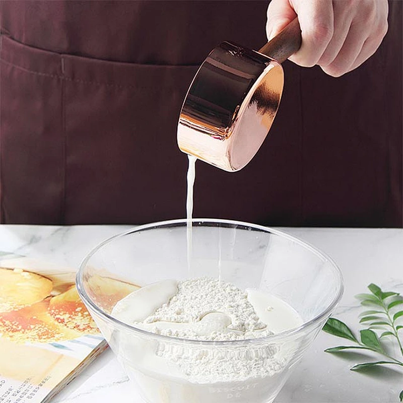 Hot selling food grade copper plating wood handle measuring cup