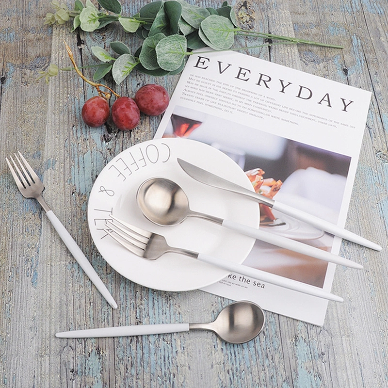 popular  food grade  stainless steel  tableware  cutlery set  with white coating handle