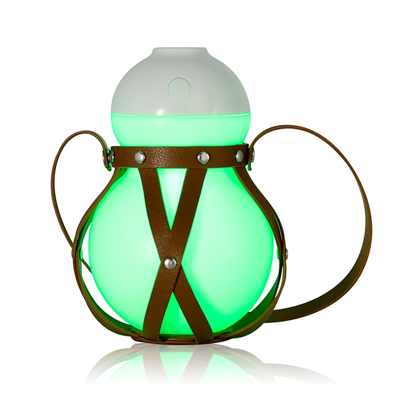 2022 Newest Design Car Aroma Diffuser With seven colors change Light  Portable USB Charge Car humidifier