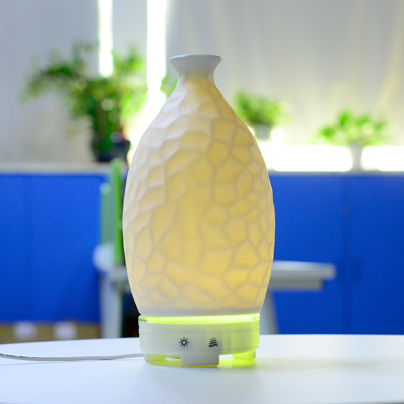 New Design Electric Diffuser Remote Control WIFI Oil Diffuser and Colorful Ceramic Diffuser