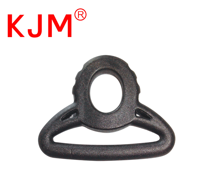 Plastic D-ring for bag strap