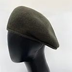 lady knitted beret hat