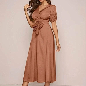 2021 New Arrival Twist Front Puff Sleeve Self Tie Dress Sexy Cusual Lady Dress