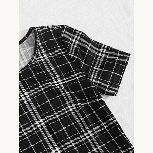 2021 New Plus M-slit Hem Plaid Dress Printed dress O Neck