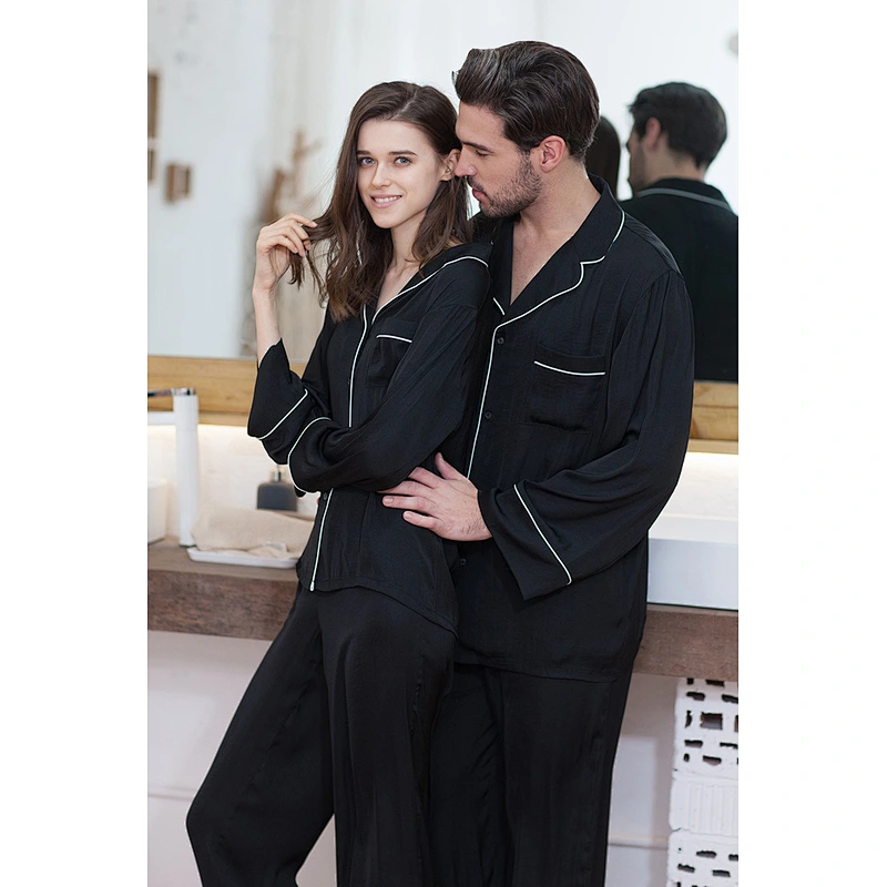 2021 Amazon  Couples Pajamas Personalized Satin Robe Set Couples Gift  for Bride &Groom Anniversary