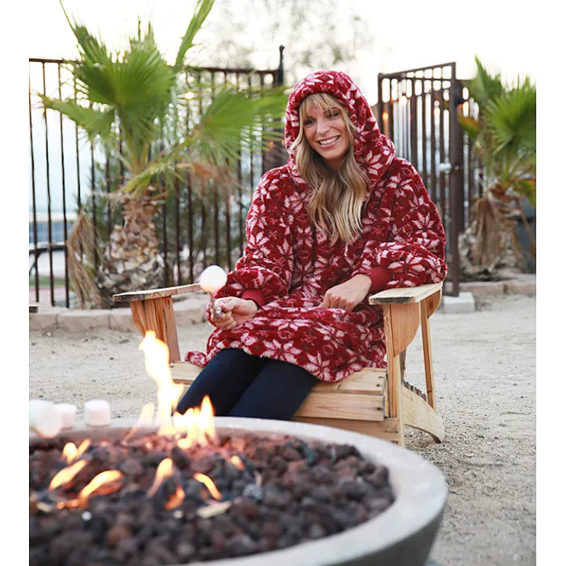 2021 New Wearable Blanket Sweatshirt Winter Christmas Oversized Plush Sherpa Blanket Hoodie with Pocket