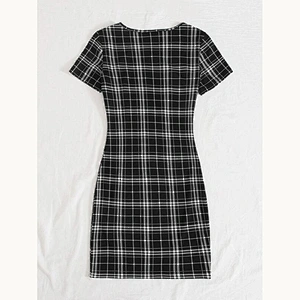 2021 New Plus M-slit Hem Plaid Dress Printed dress O Neck