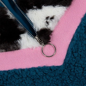 2021 New Design Women's Fuzzy 1/2 Zipper V Shape Patchwork Cow Printing Sherpa Fleece Pullover