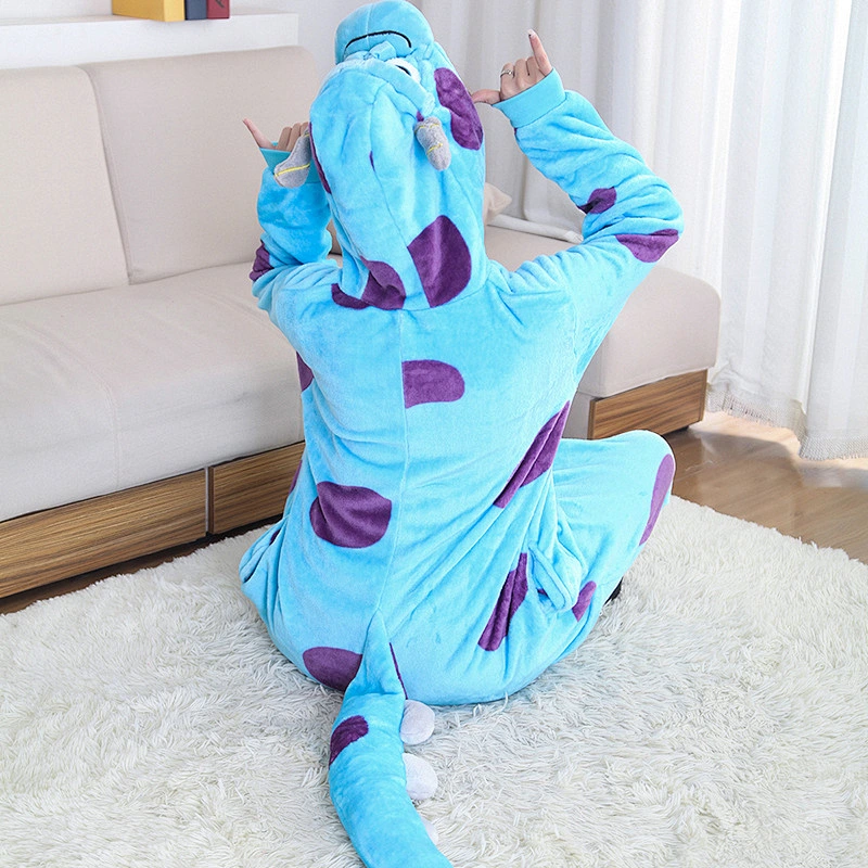 2021Amazon pajamas blue cattle  lovers animal pajamas coral velvet  eazy toilet winter pajamas