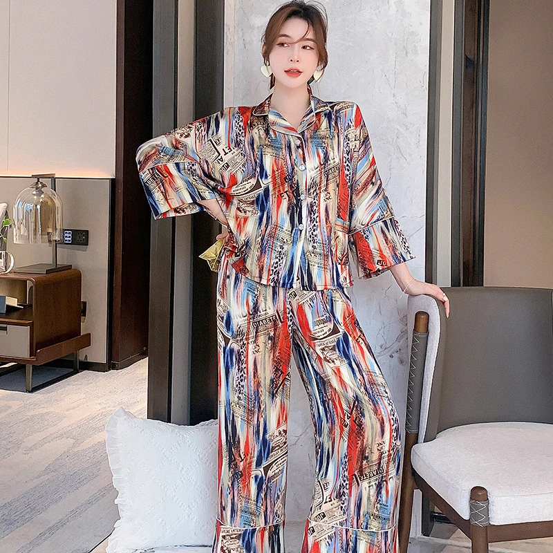 2021 Amazon Winter Pajamas Set comfortable show thin wide leg pants individual graffiti print ice silk pajamas