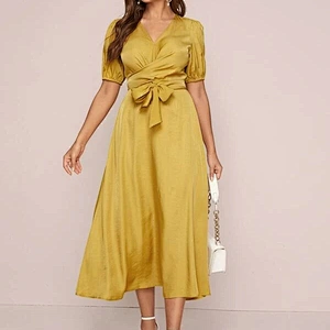 2021 New Arrival Twist Front Puff Sleeve Self Tie Dress Sexy Cusual Lady Dress