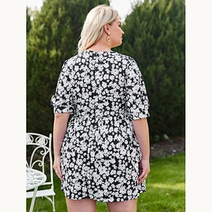 2021 New Plus Allover Floral Puff Sleeve Dress Printed Dress O Neck