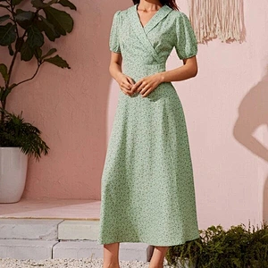 2021 New Arrival Ditsy Floral Puff Sleeve A-line Dress Ladies Dresses Elegant