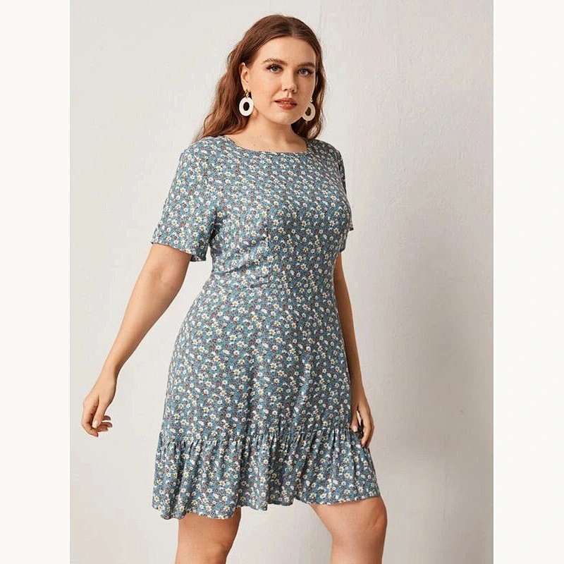 2021 New Plus All Over Print Flounce Short Sleeve Dress Printed dress O Neck
