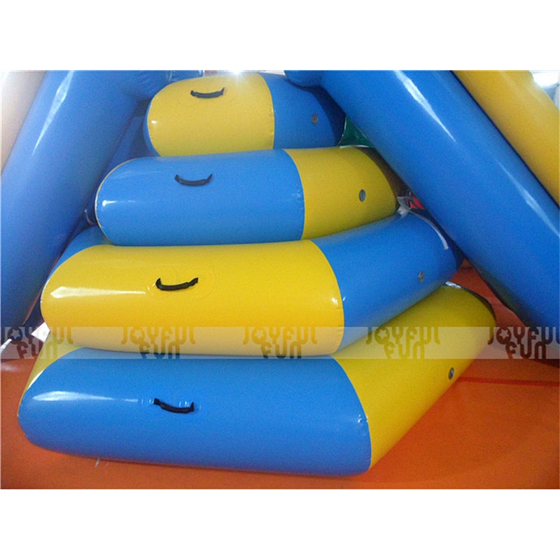 2017 New products wholesaler inflatable floating hippo water slide
