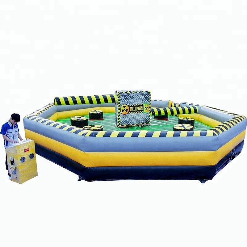 High Quality Outdoor Inflatable  Meltdown Wipeout Game