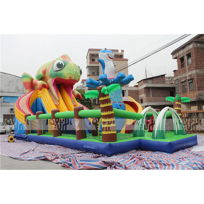 Customized Chameleon Slide Inflatable Children's Colorful  Playground