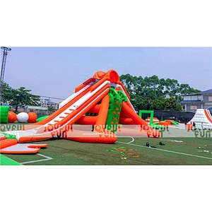 Customizable green and orange inflatable floating water park