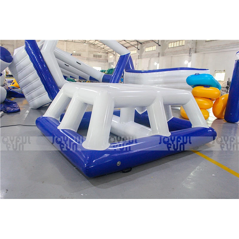 2021 hot sale outdoor adults and children game floating inflatable water park