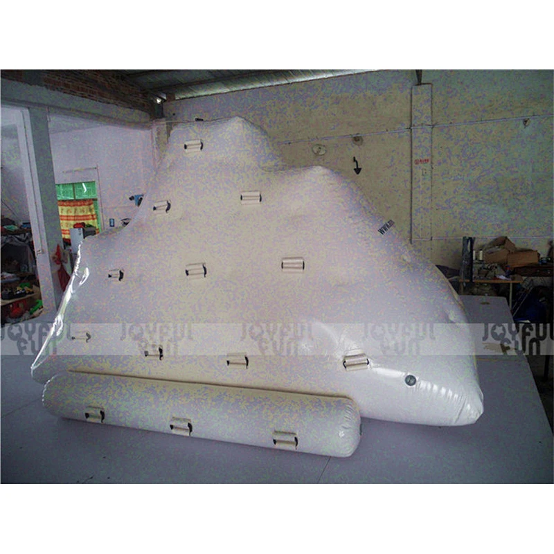 hot sports game iceberg water climbing toy for water park