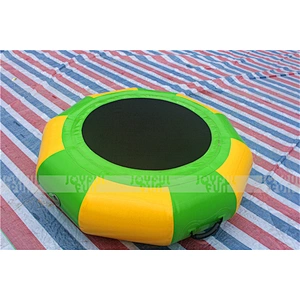 Funny game inflatable round trampoline inflatable jumping area water park equipment park for adults and children