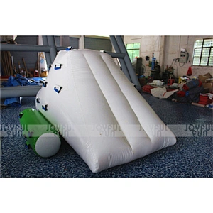 Small Floating Sealing Inflatable Iceberg Slides