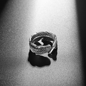 Wholesale And Retail Stainless Steel Antique Silver Men's Hip Hop Punk Gift Party Vintage Feather Ring Women's Jewelry