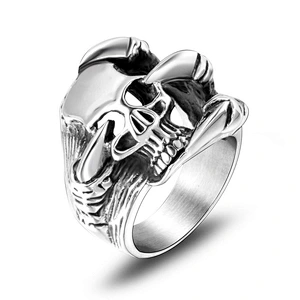 Wholesale And Retail Stainless Steel Antique Silver Men's Hip Hop Punk Gift Party Charm Skull Rings Jewelry