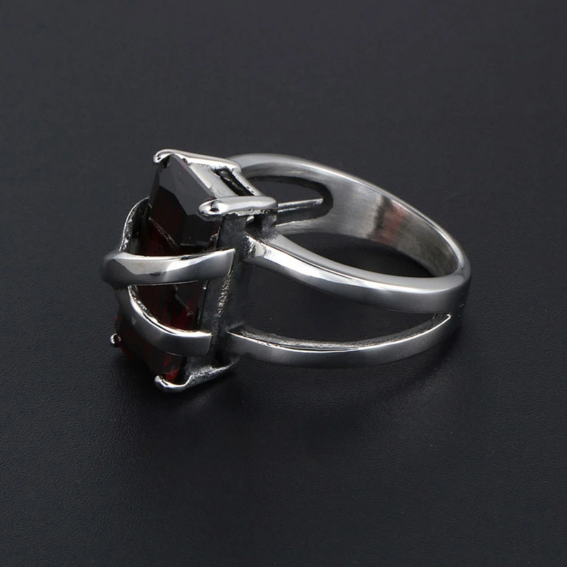 Wholesale And Retail Stainless Steel Antique Silver Men's Hip Hop Punk Gift Party Charm Zircon Rings Women's Gemstone Jewelry