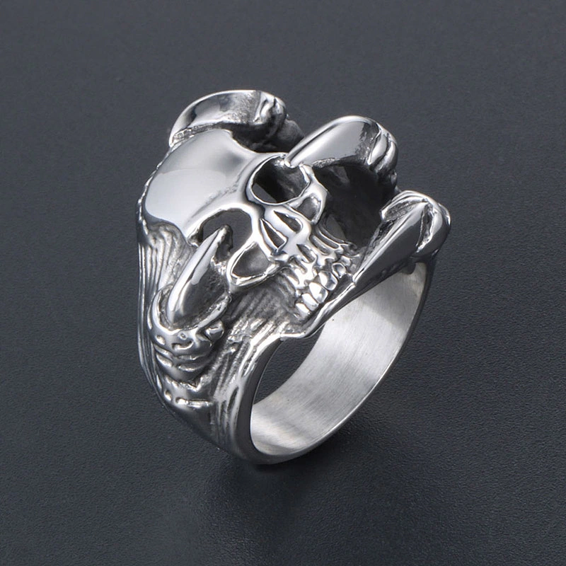 Wholesale And Retail Stainless Steel Antique Silver Men's Hip Hop Punk Gift Party Charm Skull Rings Jewelry