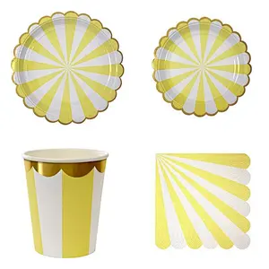 Disposable 8 Guests Paper Plates Napkins Cups Straws Children Birthday Party Supply Tableware Sets