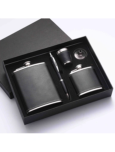 liquor hip flask