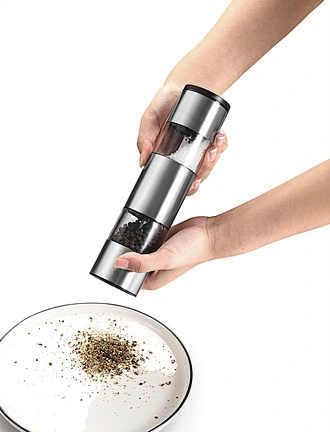 salt and pepper mill grinder set
