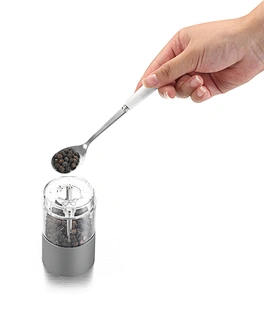 battery pepper grinder with light